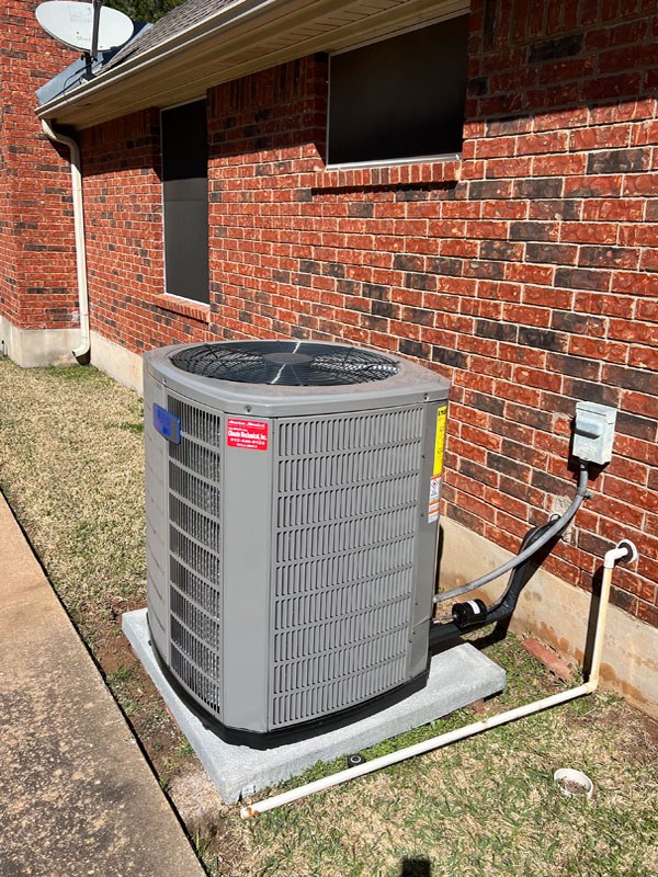 A condenser Climate Mechanical services at a Buda area home